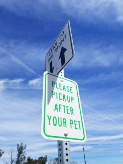 Pet sign